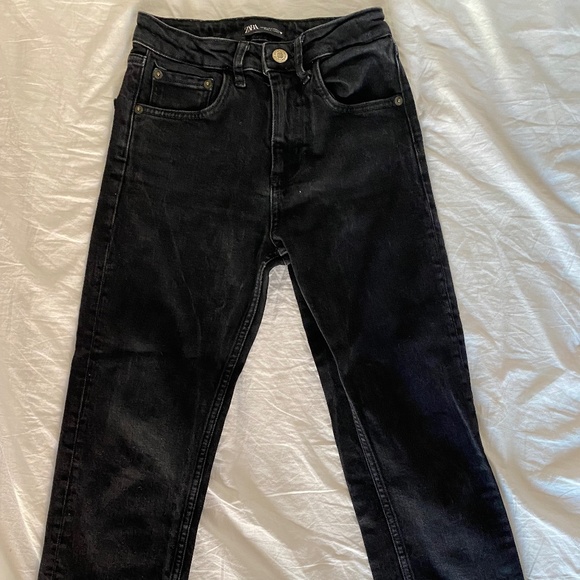 Jean droit ZARA - Picture 1 of 2